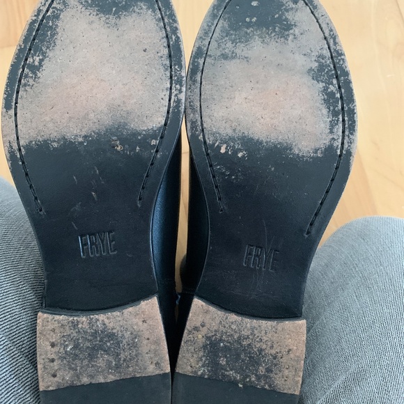 Frye Black Carly Double Zip Ankle Boot Full-Grain Leather Bootie Size 7.5B - Picture 4 of 6